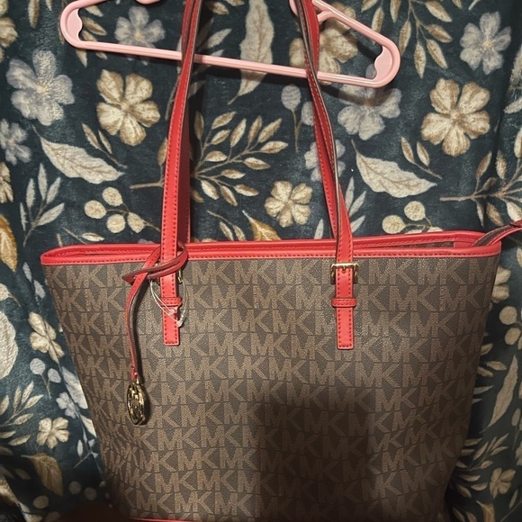 Michael Kors jet set charm TZ tote purse in color flame - Picture 1 of 6